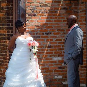 Meet your Posher, Jerona